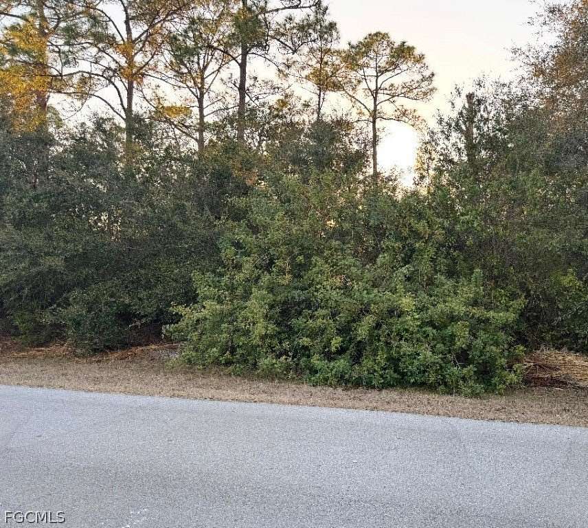 0.5 Acres of Residential Land for Sale in Lehigh Acres, Florida