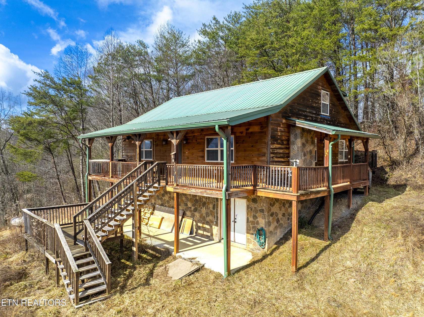 12.7 Acres of Recreational Land with Home for Sale in Del Rio, Tennessee