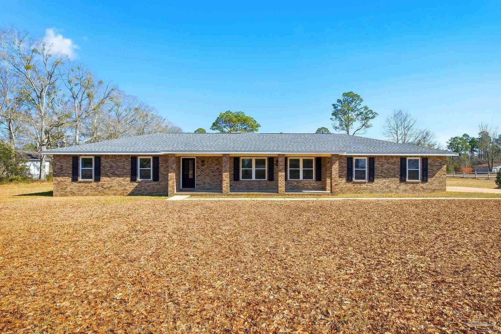 3.43 Acres of Residential Land with Home for Sale in Molino, Florida