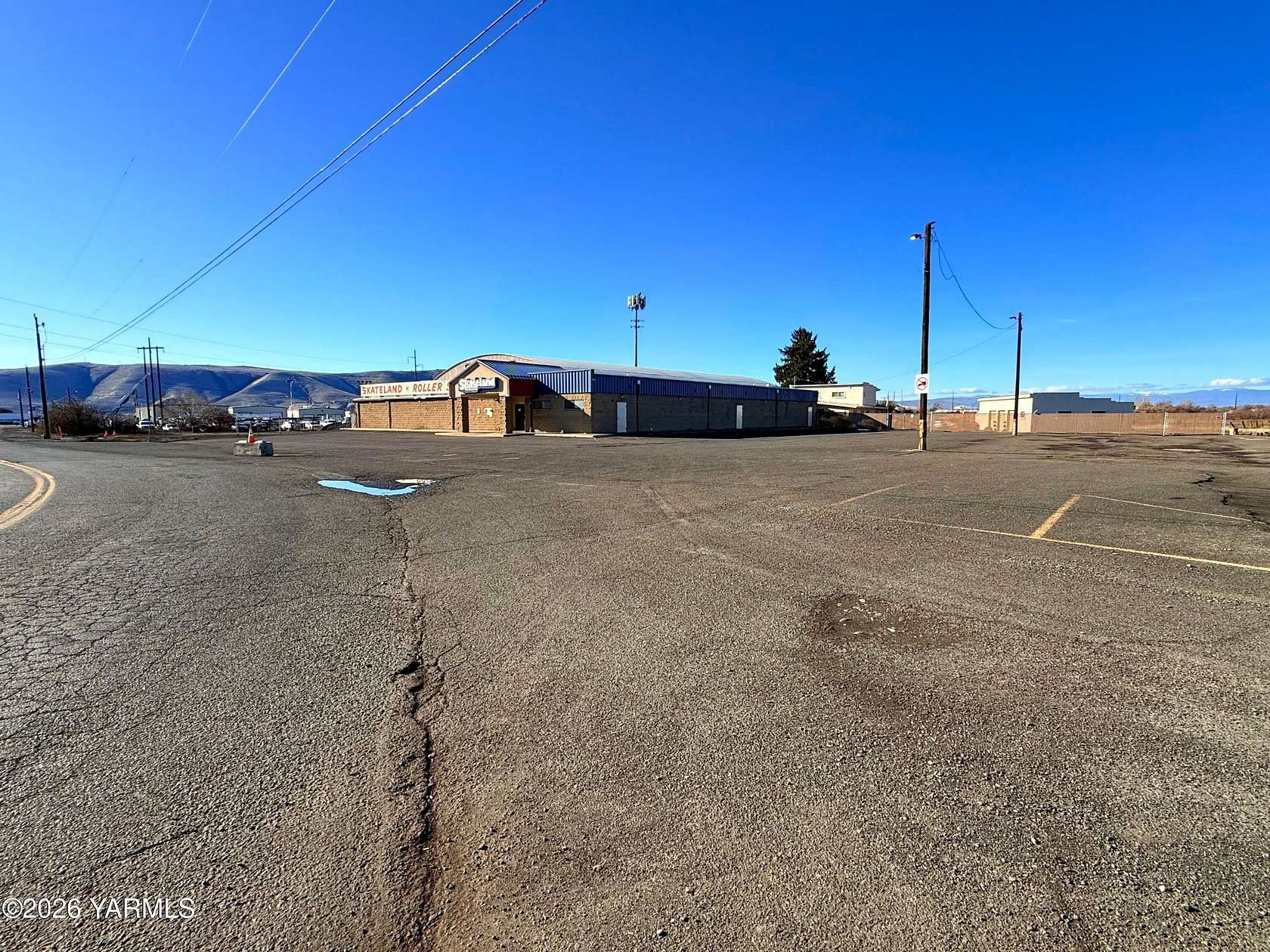 3 Acres of Improved Commercial Land for Sale in Union Gap, Washington