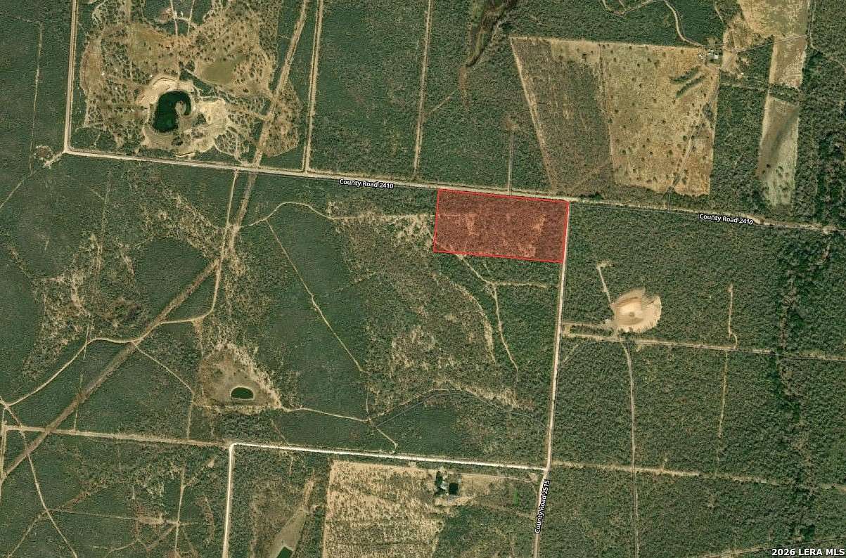 17.3 Acres of Recreational & Residential Land for Sale in Moore, Texas