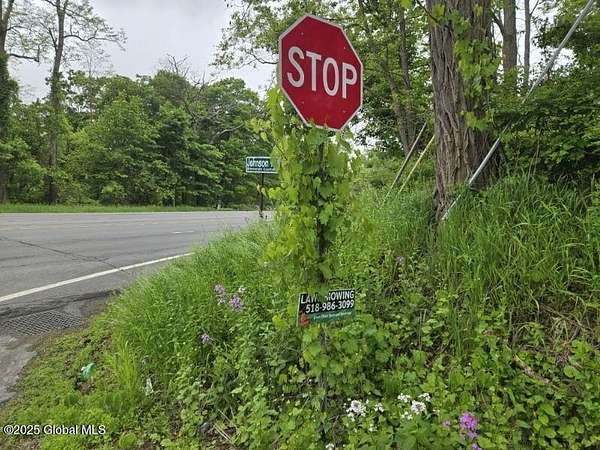 2.1 Acres of Residential Land for Sale in Glenville, New York