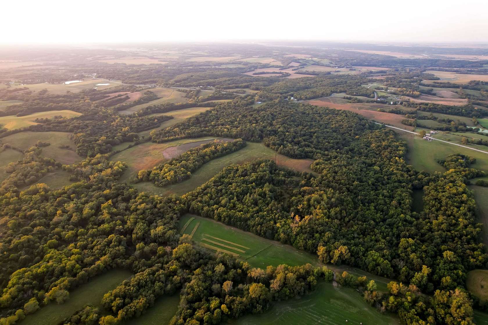 191 Acres of Land for Sale in Floris, Iowa