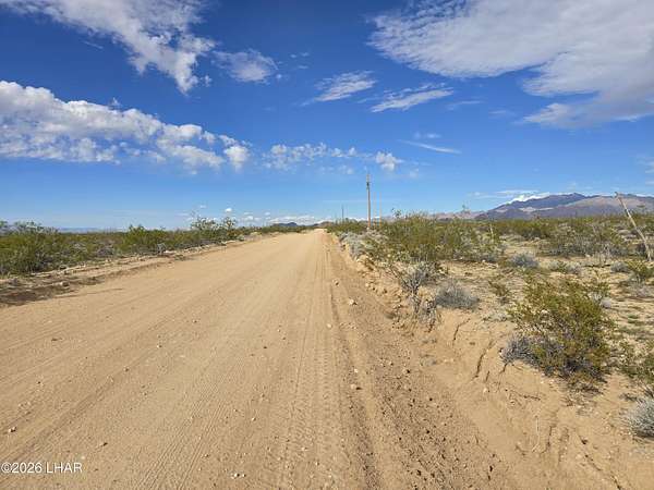 20 Acres of Recreational & Residential Land for Sale in Yucca, Arizona