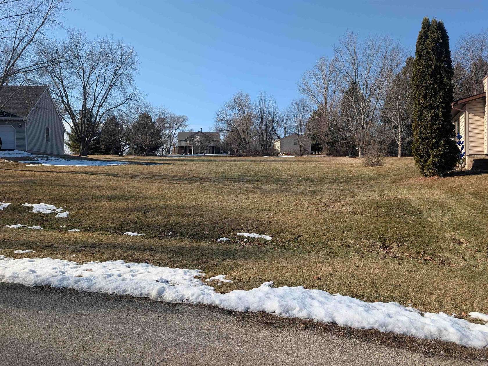 0.51 Acres of Land for Sale in Lake Summerset, Illinois