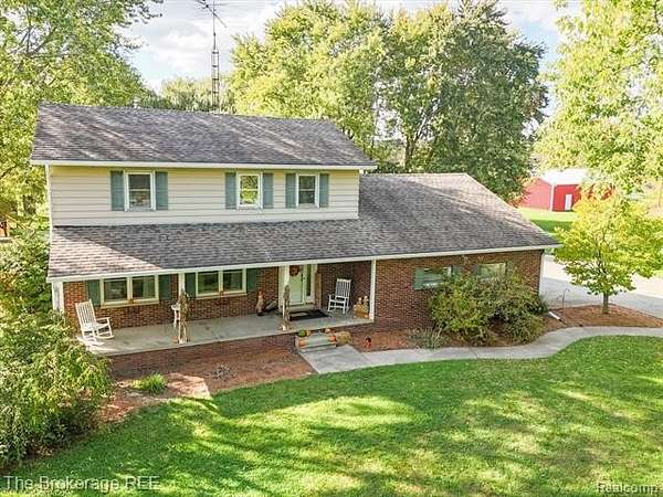 10 Acres of Land with Home for Sale in Mount Morris, Michigan