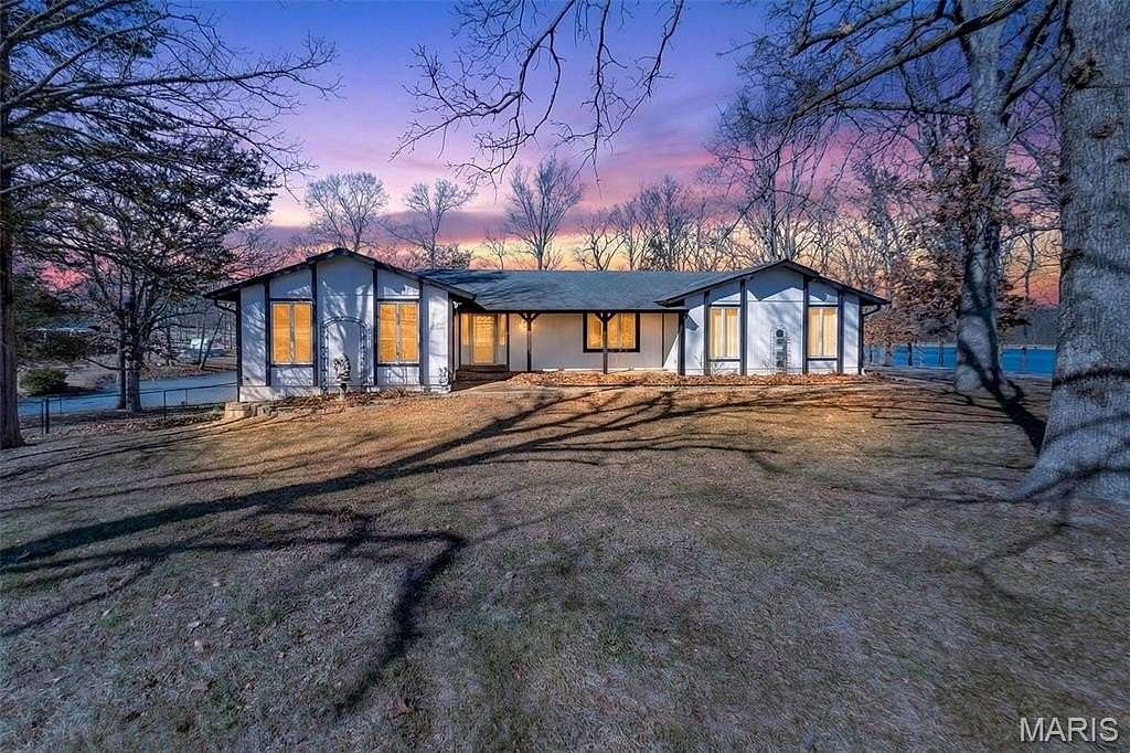 2.3 Acres of Residential Land with Home for Sale in Foristell, Missouri