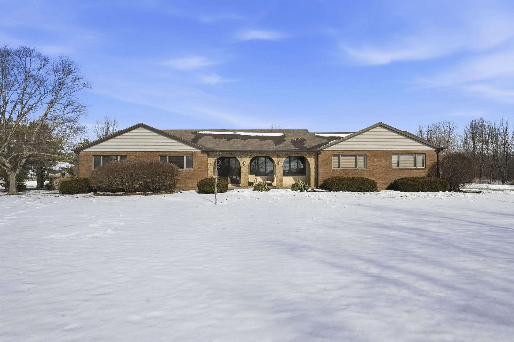 7.42 Acres of Residential Land with Home for Sale in Johnstown, Ohio