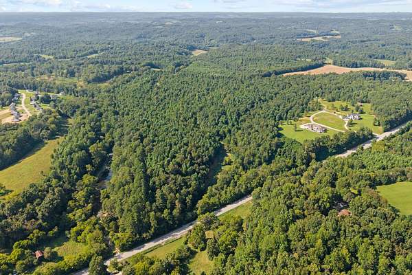 94 Acres of Land for Sale in Pulaski, Tennessee