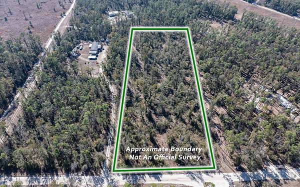 5 Acres of Residential Land for Sale in Live Oak, Florida