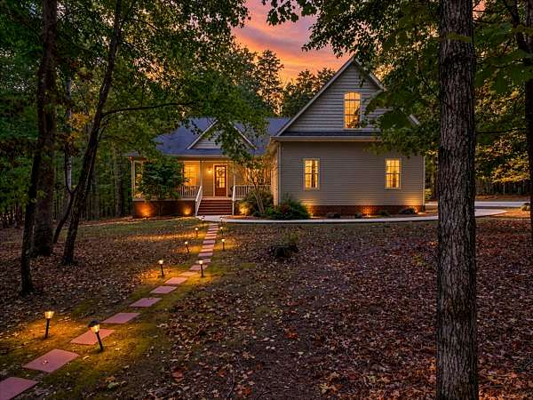 5.49 Acres of Land with Home for Sale in Monteagle, Tennessee
