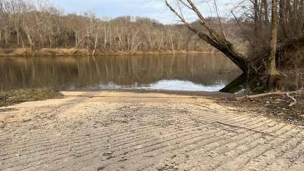 0.55 Acres of Residential Land for Sale in Tompkinsville, Kentucky