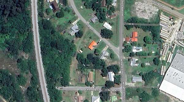 0.86 Acres of Residential Land for Sale in Avon Park, Florida