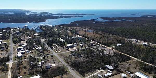 0.2 Acres of Residential Land for Sale in Steinhatchee, Florida