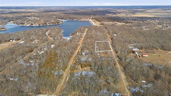 0.84 Acres of Residential Land for Sale in Mound City, Kansas