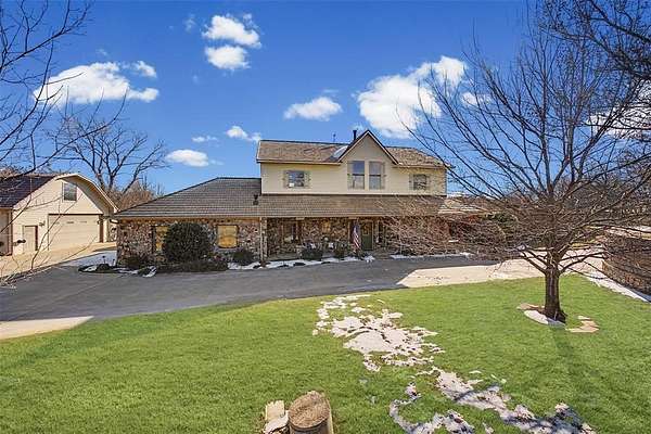 3.3 Acres of Residential Land with Home for Sale in Fort Worth, Texas