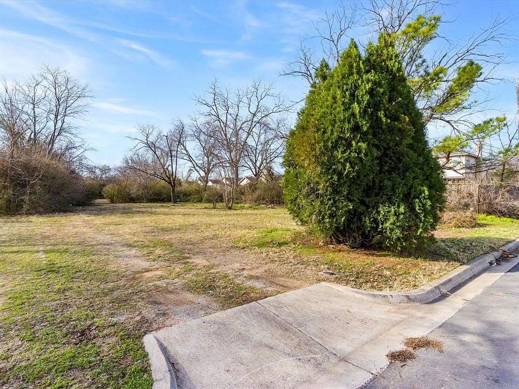 0.36 Acres of Land for Sale in Fort Worth, Texas