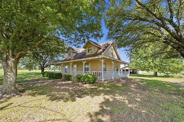 14.5 Acres of Land with Home for Sale in Clifton, Texas