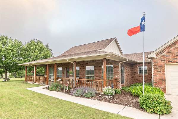 42 Acres of Land with Home for Sale in Sunset, Texas