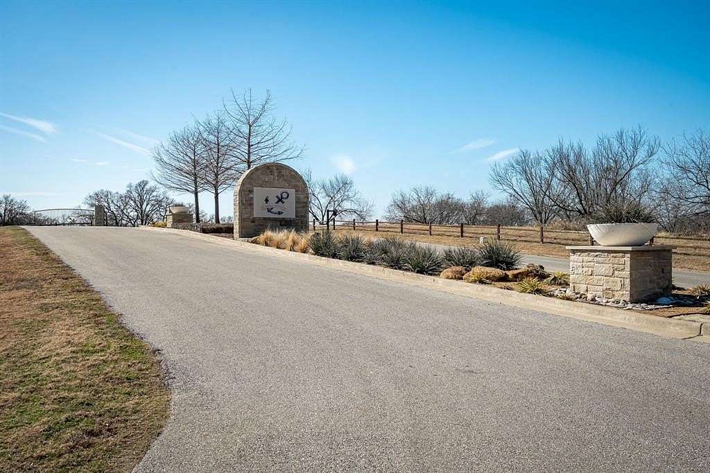 1 Acre of Residential Land for Sale in Streetman, Texas