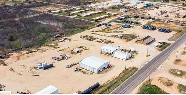 24 Acres of Commercial Land for Sale in Colorado City, Texas