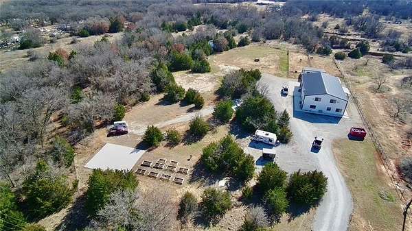 8 Acres of Land with Home for Sale in Decatur, Texas
