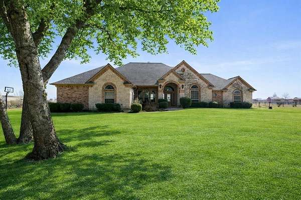 6.14 Acres of Land with Home for Sale in Maypearl, Texas