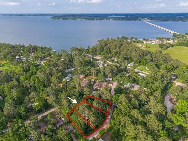 0.2 Acres of Residential Land for Sale in Frankston, Texas