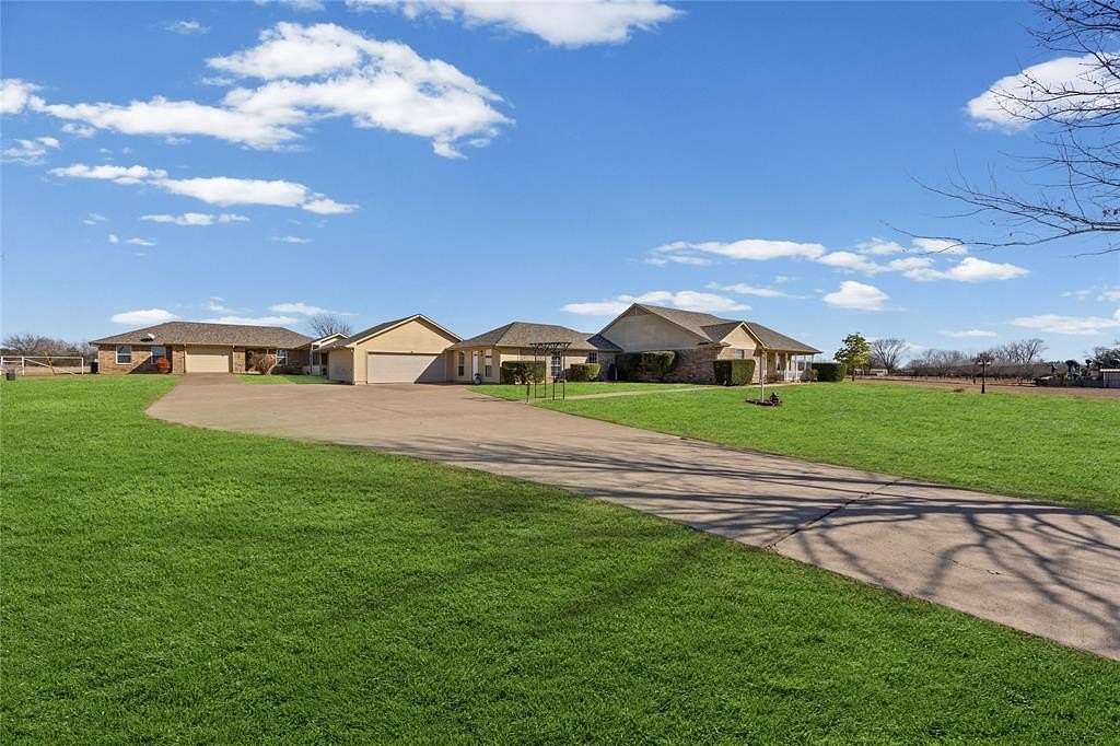 8.22 Acres of Land with Home for Sale in Pecan Hill, Texas