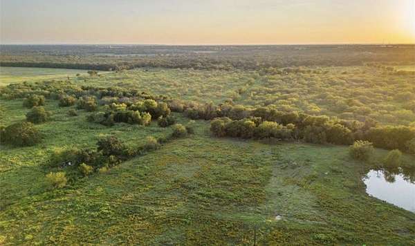 3.18 Acres of Residential Land for Sale in Elm Mott, Texas