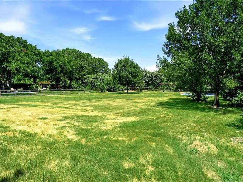 0.72 Acres of Residential Land for Sale in Colleyville, Texas