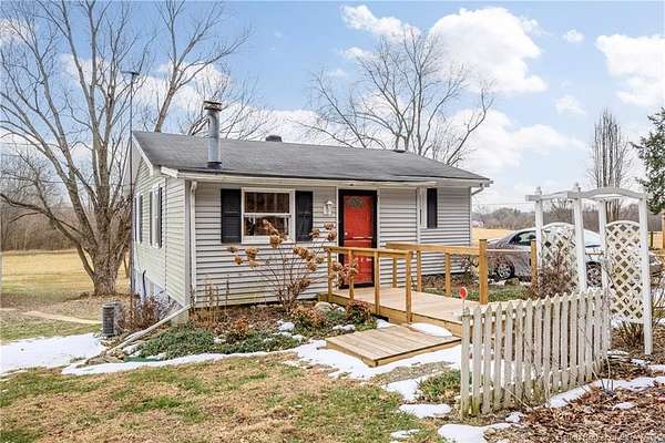 6 Acres of Residential Land with Home for Sale in Elizabeth, Indiana