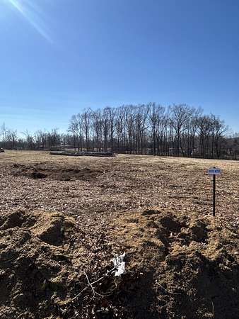 1.45 Acres of Residential Land for Sale in Lafayette, Tennessee