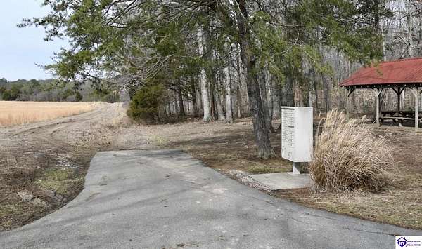 8 Acres of Residential Land for Sale in Cub Run, Kentucky