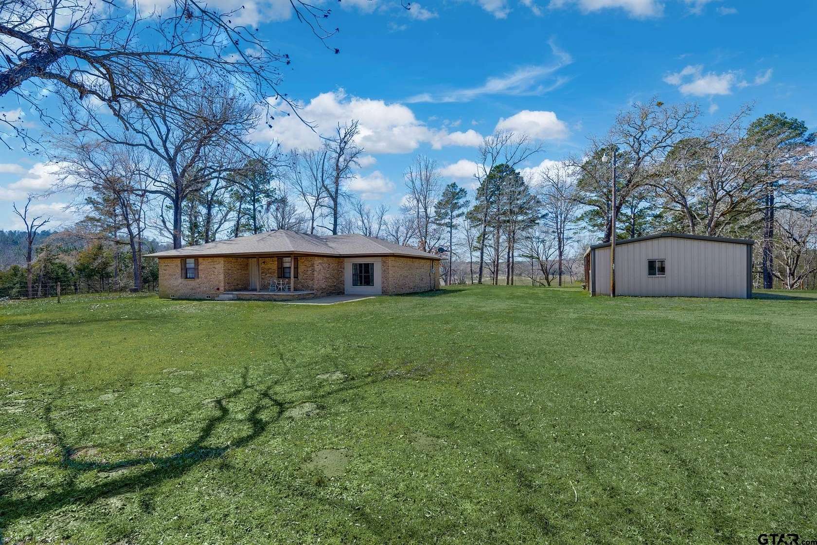 16.1 Acres of Land with Home for Sale in Palestine, Texas