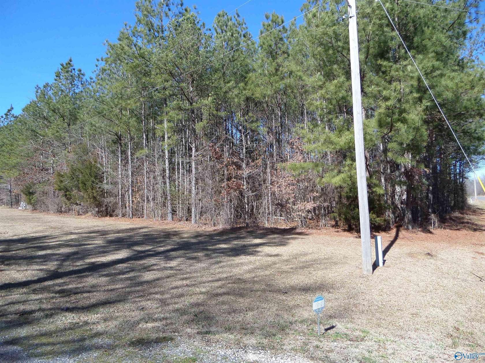 4.17 Acres of Land for Sale in Centre, Alabama