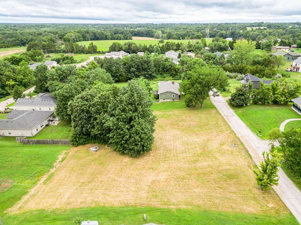 0.64 Acres of Residential Land for Sale in Fulton, Missouri