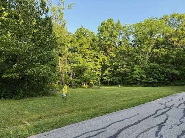 11.5 Acres of Land for Sale in Fulton, Missouri