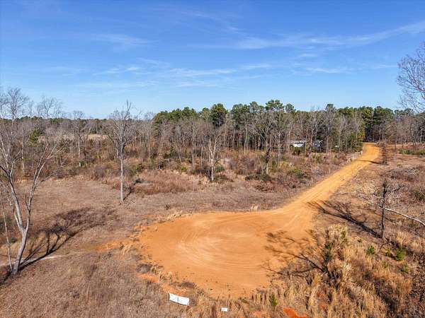 5 Acres of Residential Land for Sale in Diana, Texas