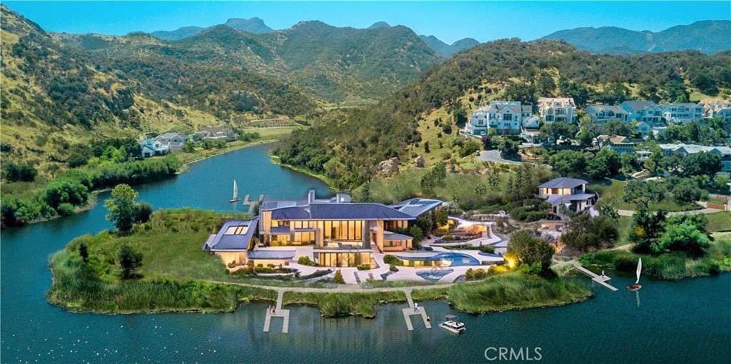 3 Acres of Land for Sale in Westlake Village, California