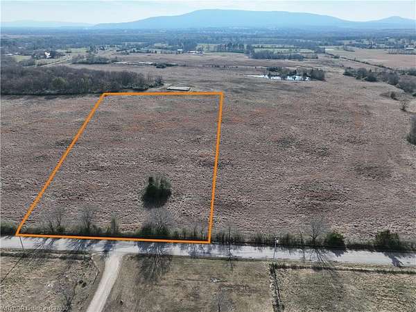 5 Acres of Residential Land for Sale in Bokoshe, Oklahoma