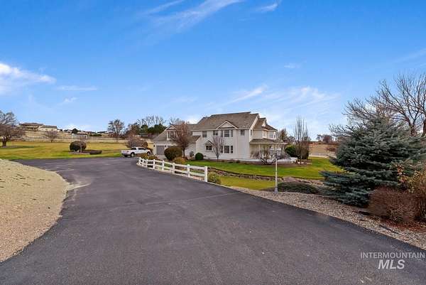 3.7 Acres of Residential Land with Home for Sale in Nampa, Idaho