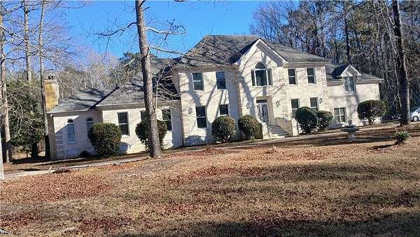 3.3 Acres of Land with Home for Sale in Chesapeake, Virginia