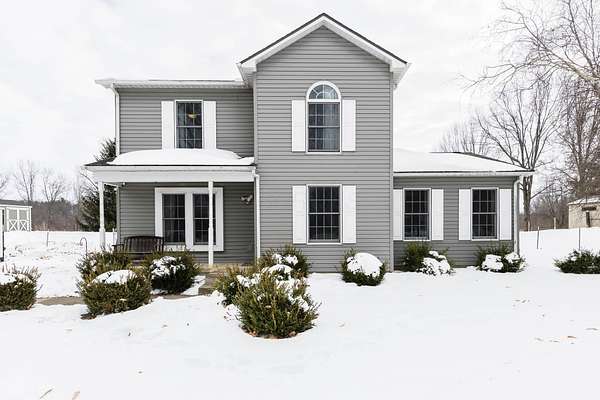 2.43 Acres of Residential Land with Home for Sale in Baltimore, Ohio