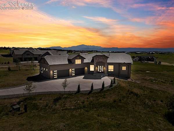 3.26 Acres of Residential Land with Home for Sale in Colorado Springs, Colorado