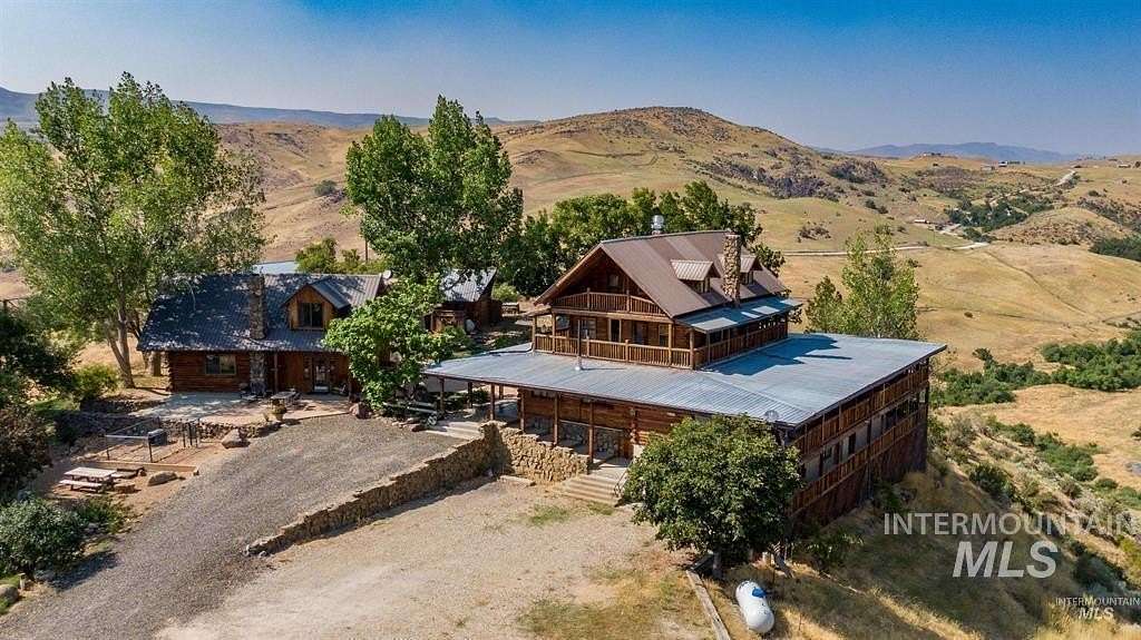 36 Acres of Land with Home for Sale in Sweet, Idaho