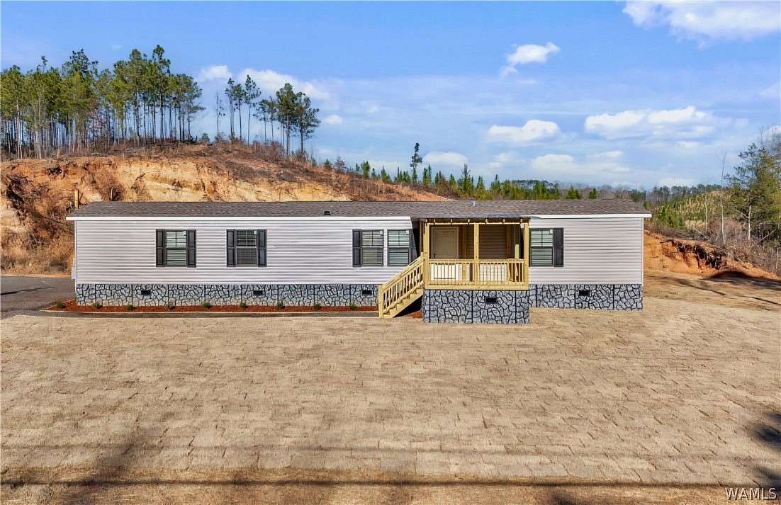 3 Acres of Residential Land with Home for Sale in Centreville, Alabama