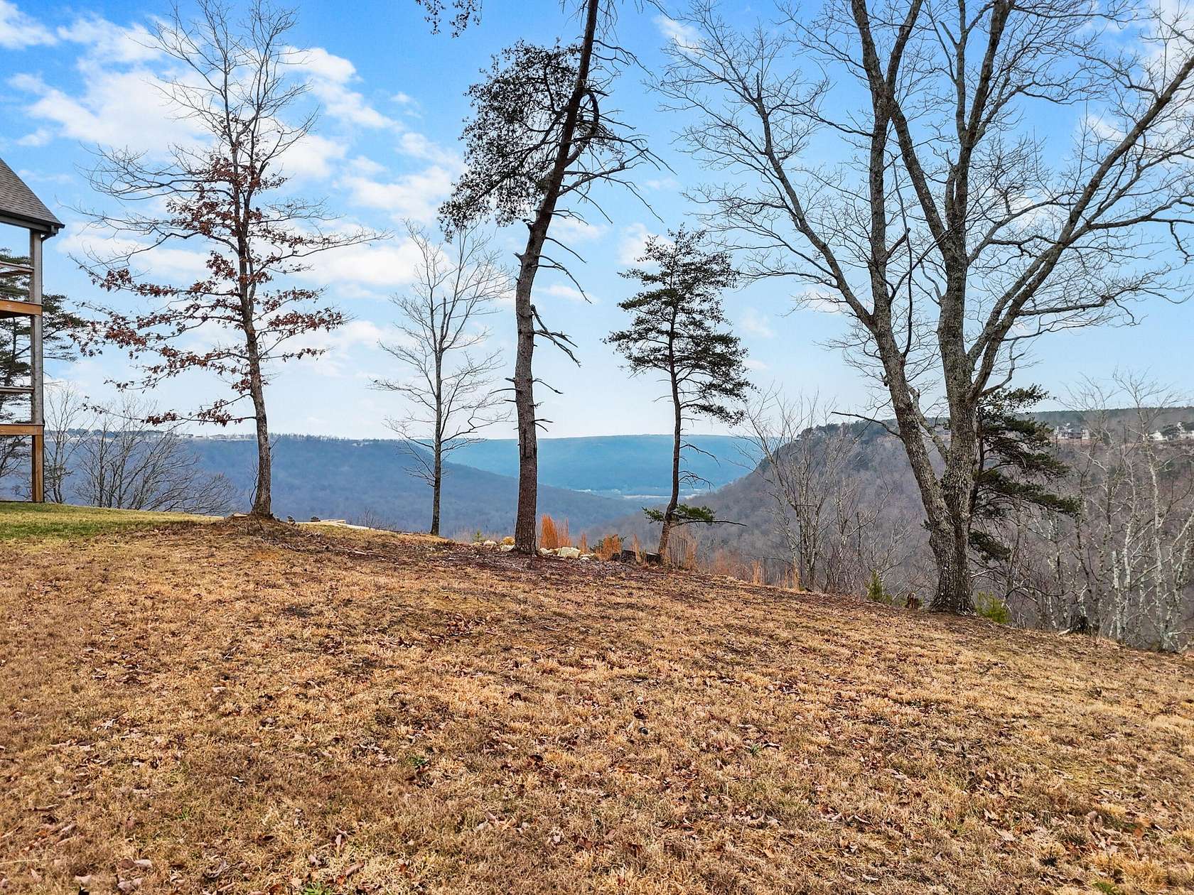 1.5 Acres of Residential Land for Sale in Jasper, Tennessee