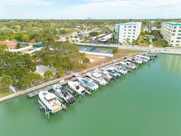 2 Acres of Commercial Land for Sale in Gulfport, Florida