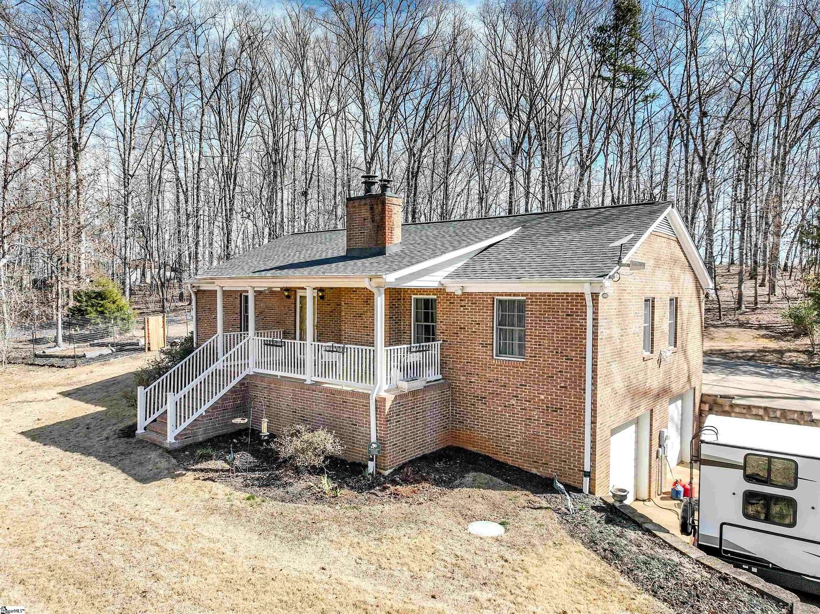 6.9 Acres of Residential Land with Home for Sale in Woodruff, South Carolina